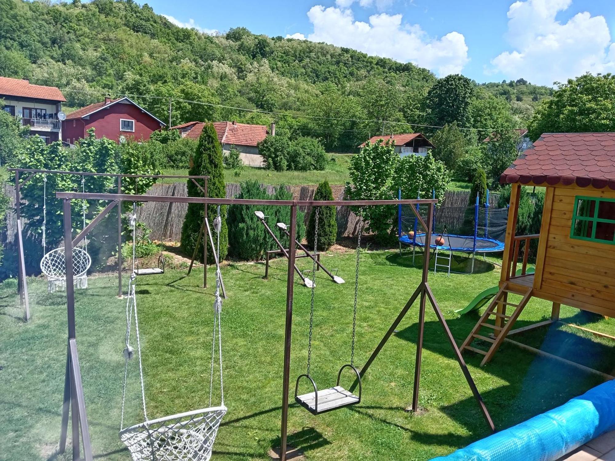 Vila Viktori Pirot Kültér fotó
